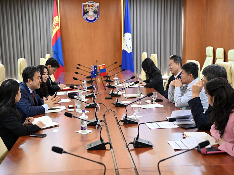 Австралийн холбооны улсаас Монгол Улсад суугаа Онц бөгөөд Бүрэн эрхт Элчин сайдтай уулзлаа